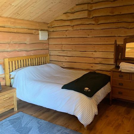 Brook Lodge 2 리스커드 외부 사진